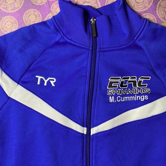 TYR Woman’s Freestyle Sport Competitor Swim Jacket - Picture 7 of 8